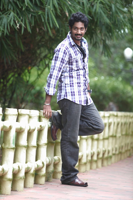 Rejith Photo stills from movie "Ninaithathu yaro"