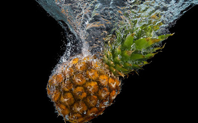 pineapple underwater widescreen resolution hd wallpaper