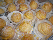 Cream Puff Sedap RM 20 25 pcs Rm40 50 pcs