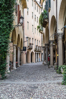 A narrow, cobbled street in the Ghetto area of Padua