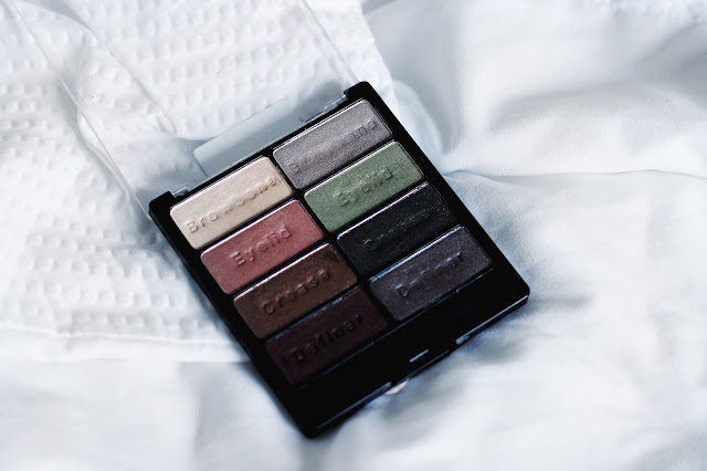 Wet n Wild ColorIcon Eyeshadow Collection in Comfort Zone