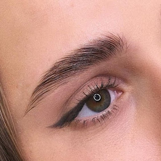 microblading sourcils