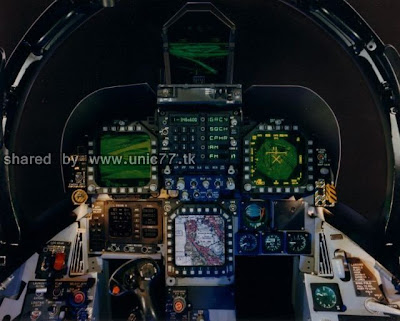 fighter_jet_cockpits_640_09.jpg (400×321)