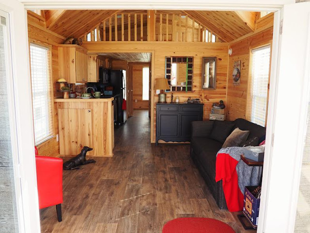 TINY HOUSE TOWN: Comal Cabin From Rustic River Homes