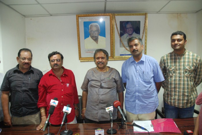 Tamilnadu Theatre Owners Association Press Meet Stills leaked images