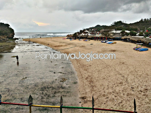 penginapan pantai drini