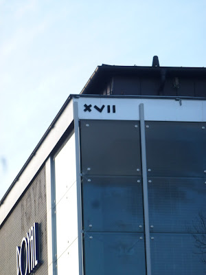 XVII - am Royal-Kino am Münchner Goethe-Platz