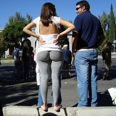 Hottest Big Butts in Public Place