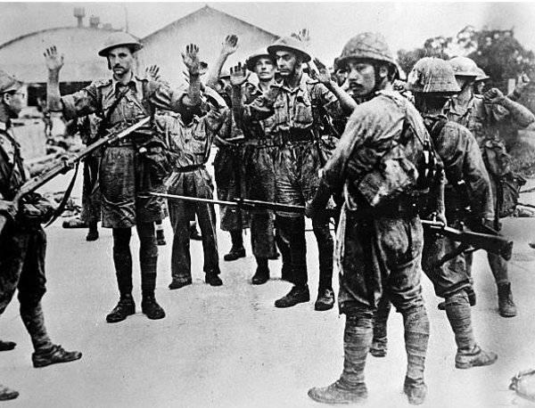 Japanese soldiers Contest to kill 100 Chinese with swords during WWII ...