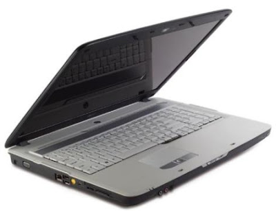 Acer Aspire 7520G-402G16Mi Laptop