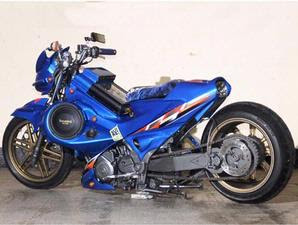 Modified Suzuki Satria F-150 Low Rider