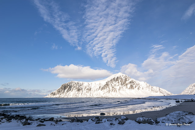 Invierno en Noruega Ártica - Playas de las Islas Lofoten por El Guisante Verde Project