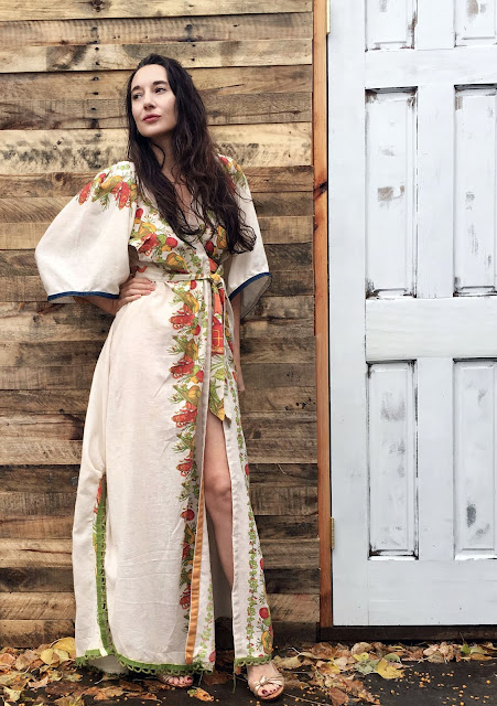  https://www.etsy.com/listing/495708307/farewell-to-fall-maxi-wrap-dress?ref=shop_home_active_1