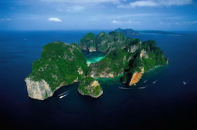 Beautiful Bird's-Eye Photos by Yann Arthus-Bertrand Seen On www.coolpicturegallery.us