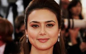 Download Free HD Wallpapers of Preity Zinta.