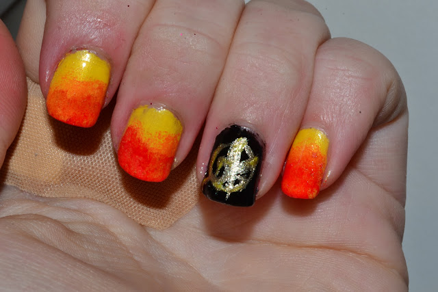 Hunger Games Nail Art by Elins Nails 