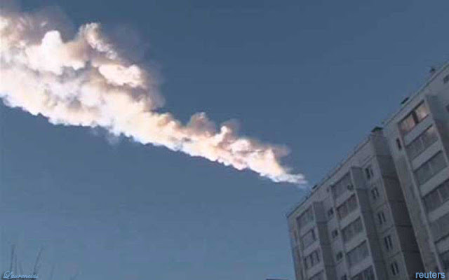 Foto-meteor-meledak-di-Rusia
