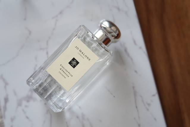 Jo Malone English Pear and Freesia Cologne Fluted Edition Review, photos