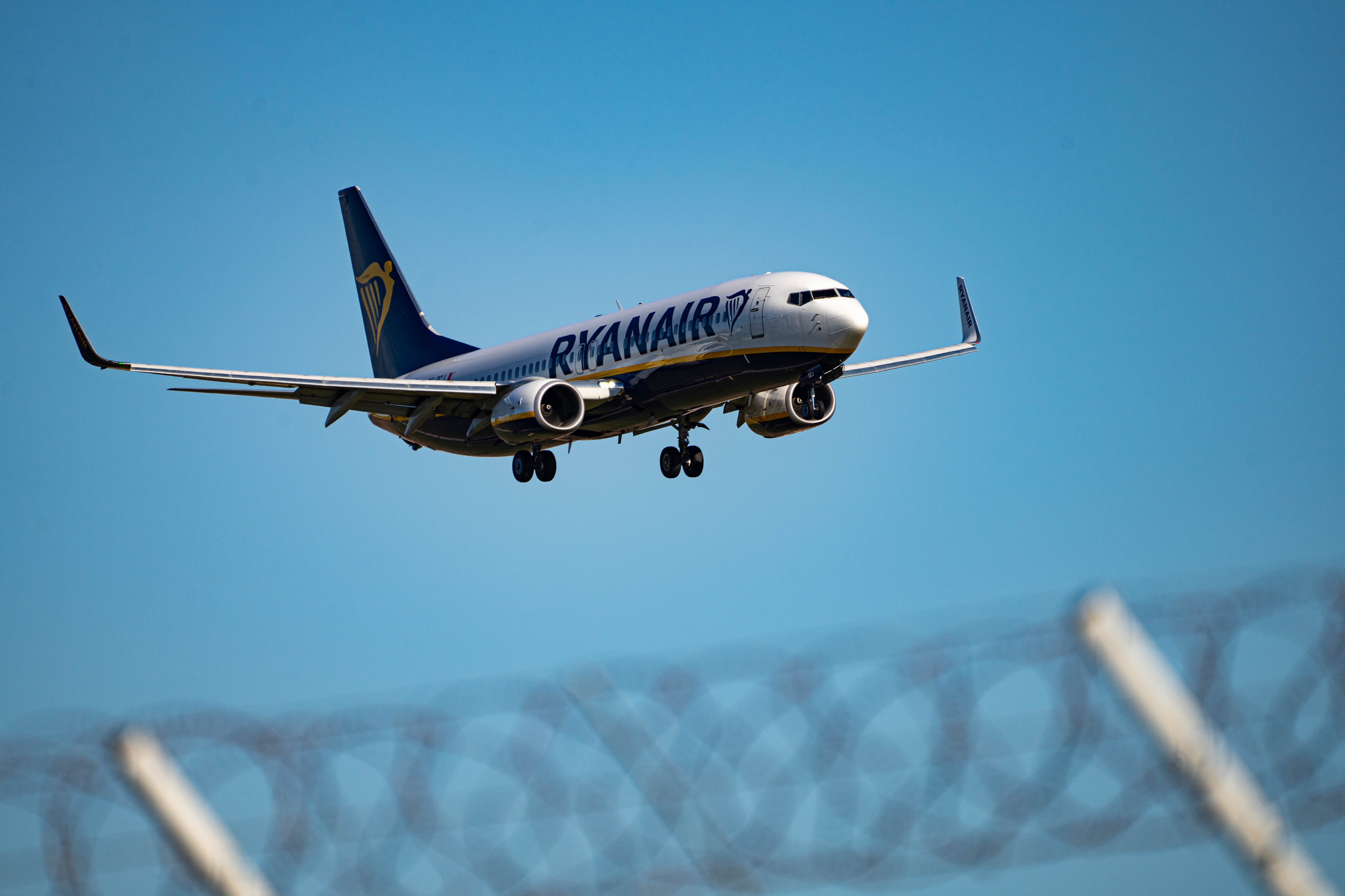 Ryanair: «Άνοιξε» εισιτήρια από 15 ευρώ για 11 πτήσεις από τη Θεσσαλονίκη