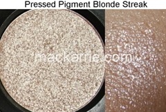 c_BlondeStreakPressedPigmentsMAC2