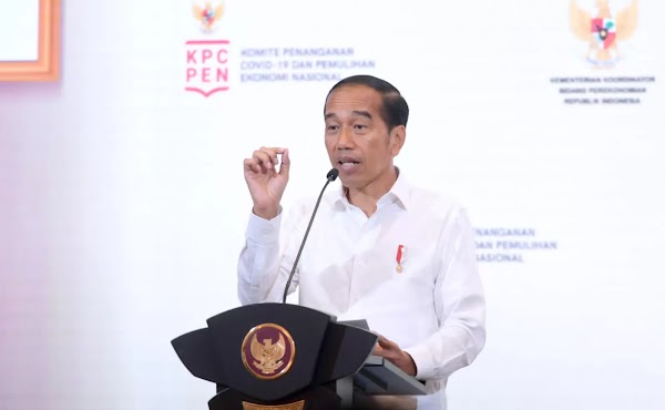 Disebut Bakal Reshuffle Kabinet Minggu Depan Bertepatan Pada Rabu Pon, Jokowi Cuma Ketawa: Tunggu Saja..