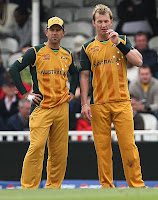 Ponting and Lee discussing during the match. Ponting and Watson scored century to take Australia to the final of Champions Trophy 2009