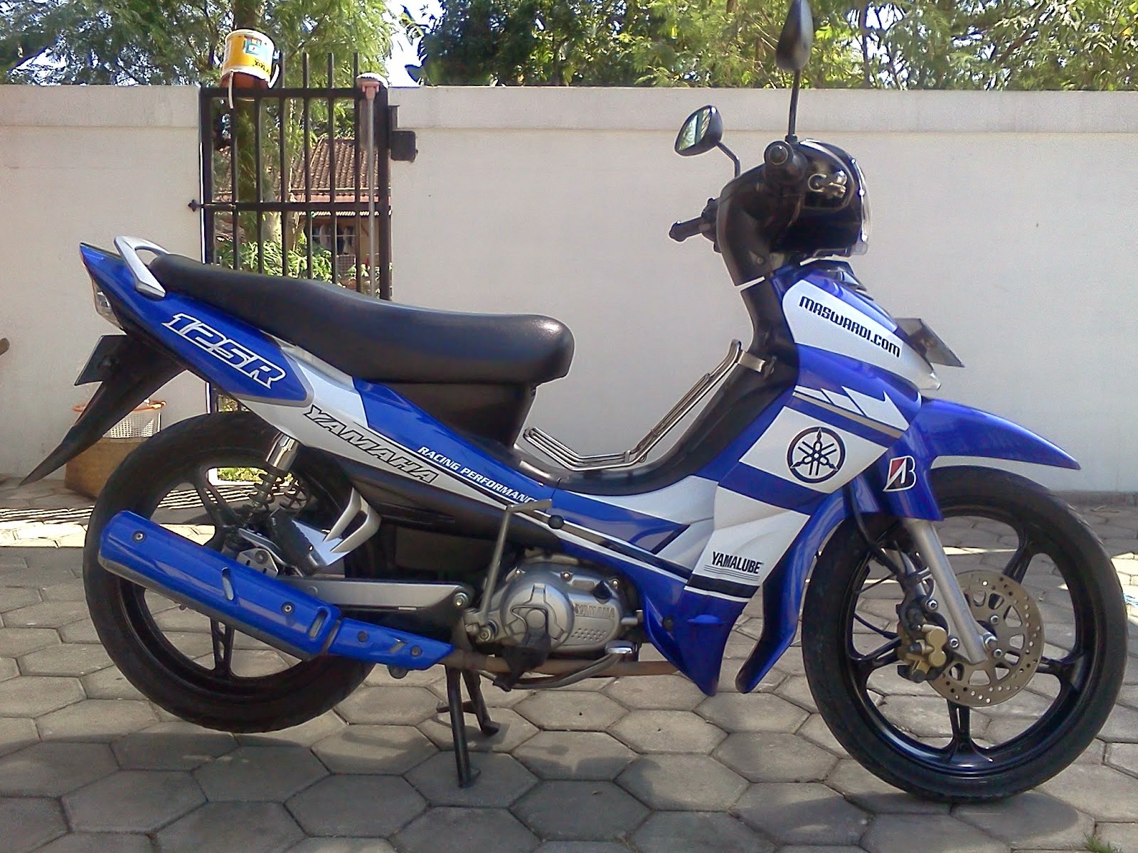 Foto Modifikasi Yamaha Jupiter Z Keren