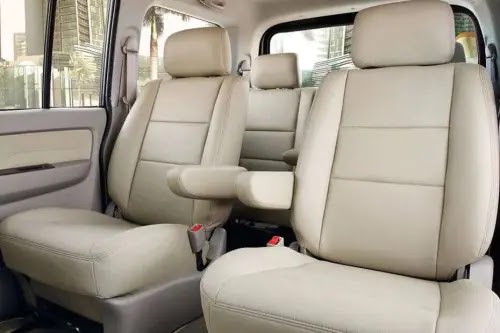 Kabin tempat duduk Suzuki APV Arena dan APV Luxury