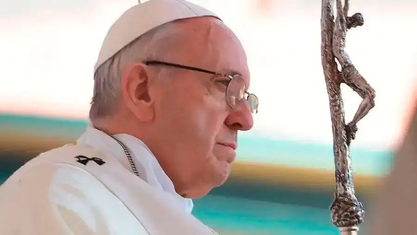 Papa Francisco presidirá la misa de Domingo de Ramos tras su bronquitis