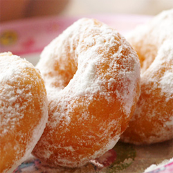  Tuk mendapat hasil empuk dan lembut Juna akan tunjukan memasak yang betul bingiit Resep Cara Membuat Donat Kentang Mudah KOE