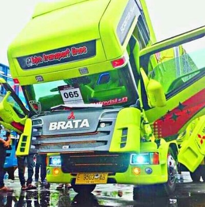 juara 1 kontes truk jogja 2016