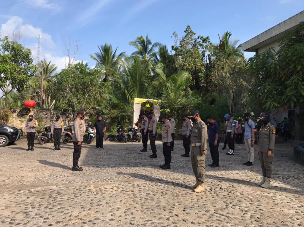 Polres Lingga Lakukan Pengamanan Rapat Pleno Penetapan Paslon Terpilih Bupati dan Wakil Bupati Lingga