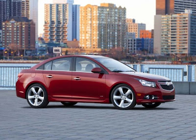 2011-Chevrolet-Cruze-Front-Side-View-Red-Color