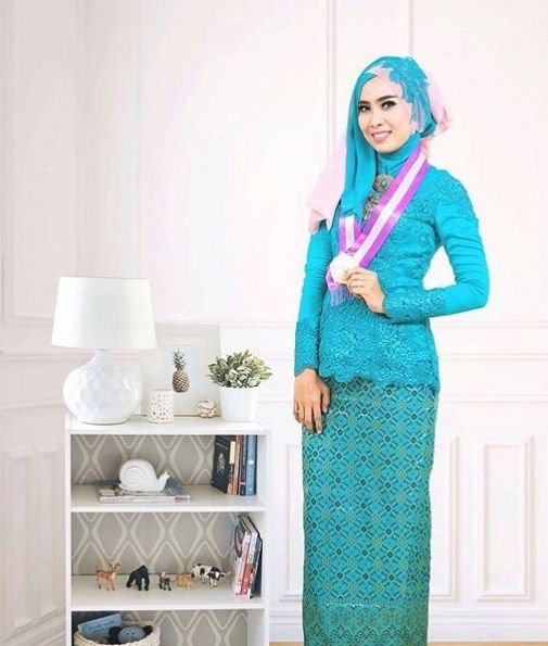 Top Info 42 Kebaya  Modern Wisuda  Terbaik 