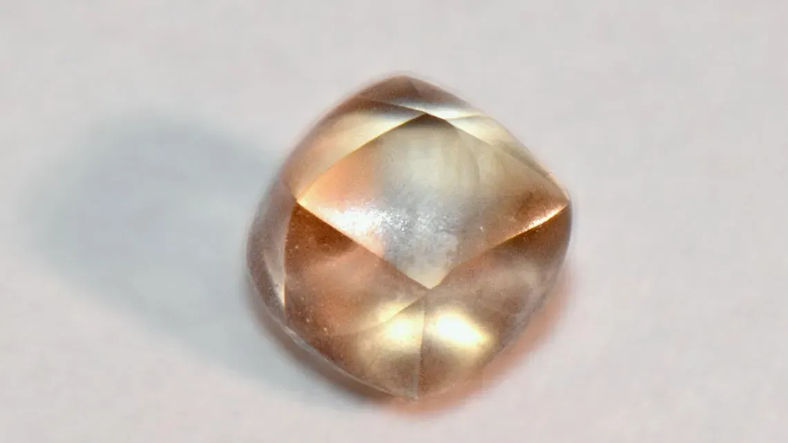 Girl Finds Rare 2.95-carat Diamond in Arkansas Park