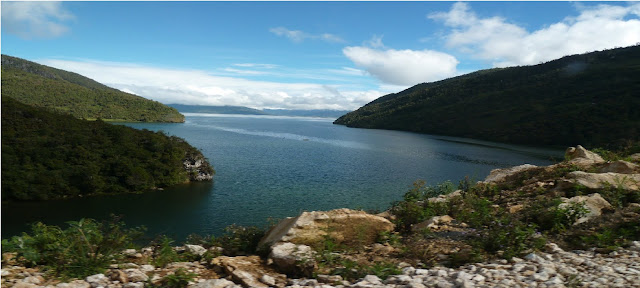 Paniai Lake; World's most Beautiful Lakes in Indonesia