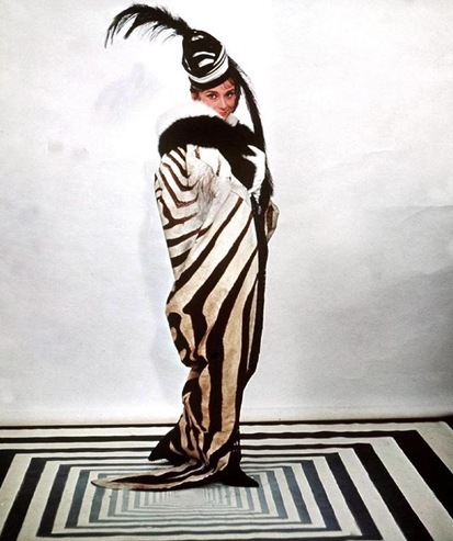 AudreyHepburn500271[2]