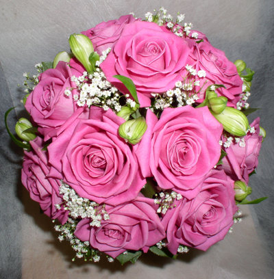 Bridal Wedding Bouquet on Bouquet Bridal  Pink Roses And Baby S Breath Wedding Bouquets