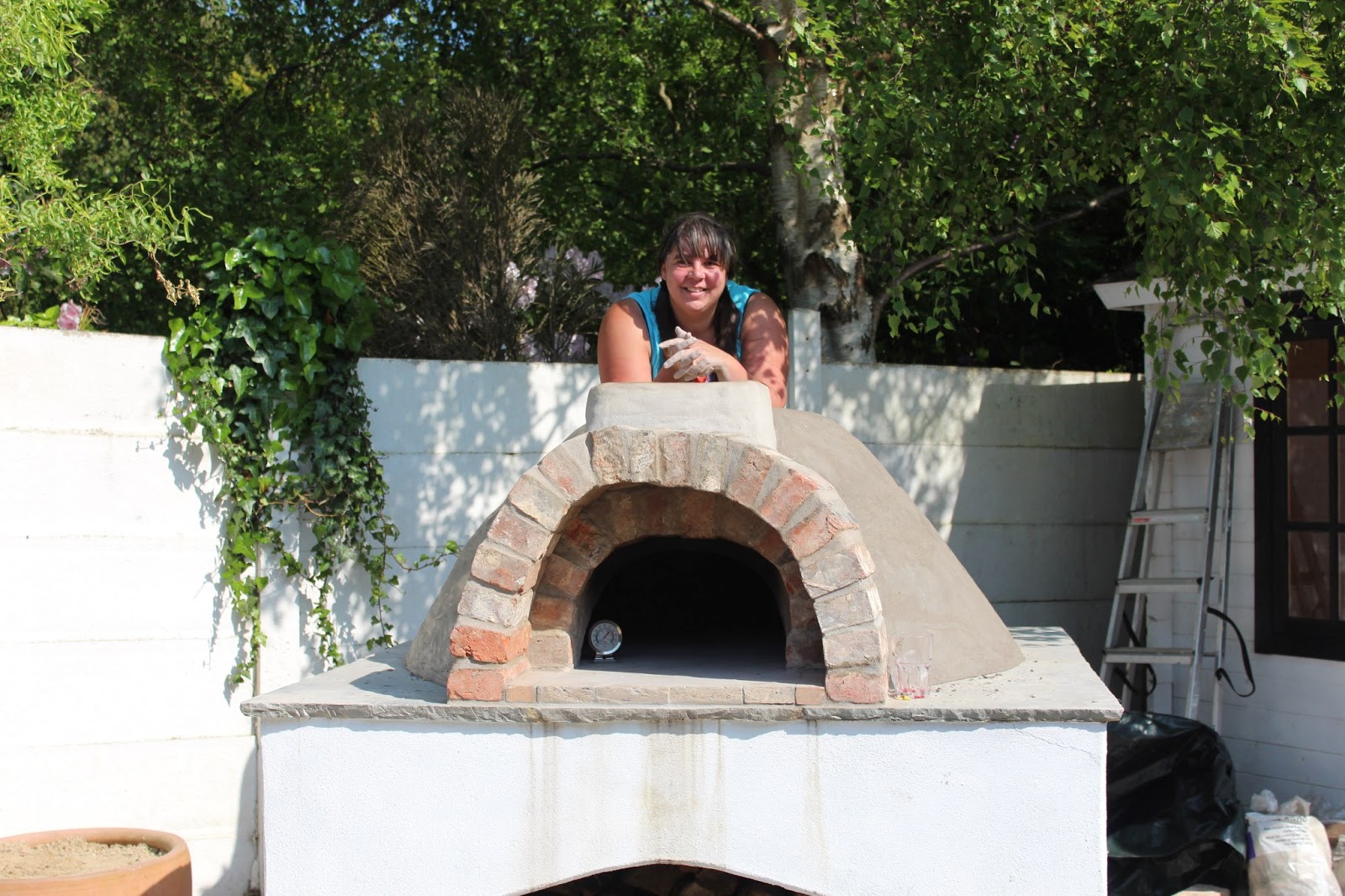 build a wood fired oven