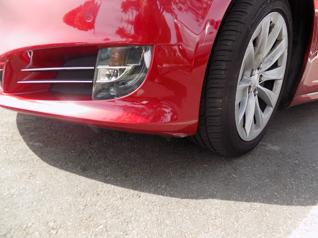 2016 Tesla Model S- Damage on the left side of bumper