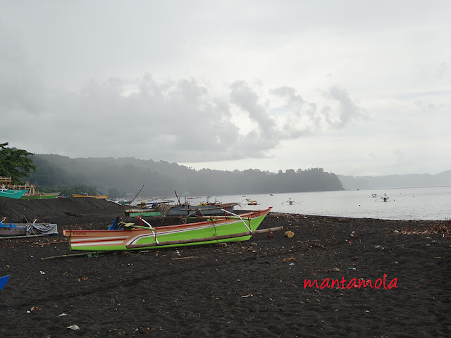 Black sands