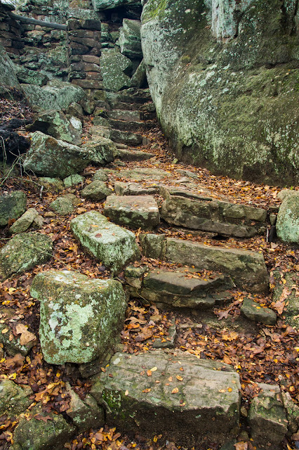 Penientiary Hollow, Lake Mineral Wells State Park