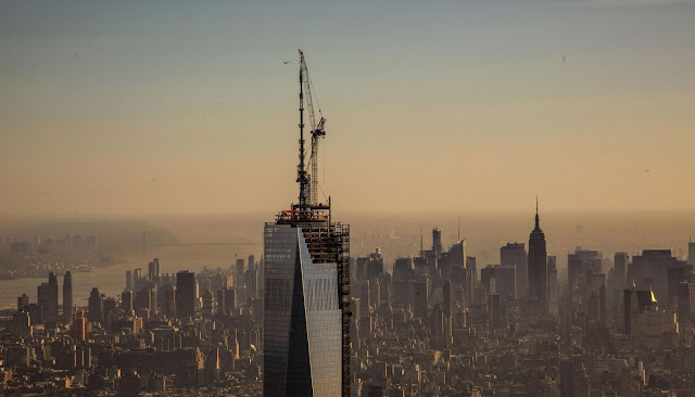 Topped out 1WTC and Midtown Manhattan