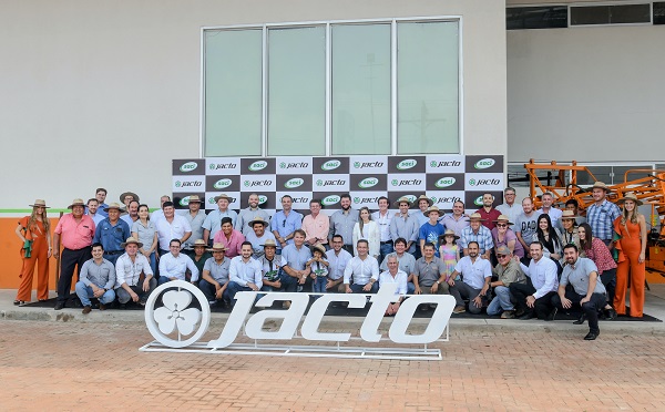 SACI crece e inaugura nuevo showroom de la marca Jacto