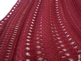 machine knitted passap halfcircle scarf shoulderette merino wool