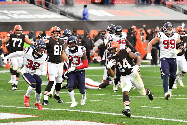 Houston Texans v Cleveland Browns Live Streaming Complete List