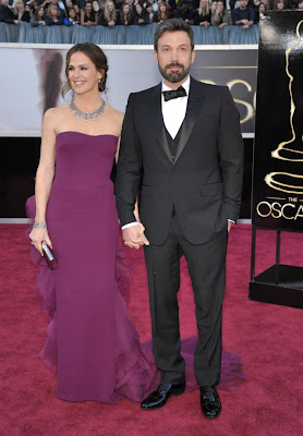 JENNIFER GARNER Y BEN AFFLECK RED CARPET OSCAR 2013