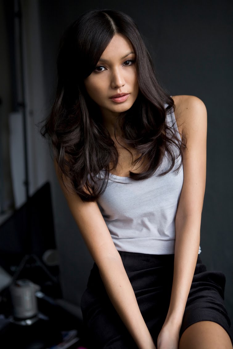Gemma Chan - Picture