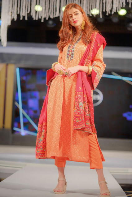 nilofer shahid,nilofer shahid lawn,nilofer shahid bridal collection 2017,nilofer shahid designer,latest nilofer shahid collection,pakistan,fashion,show,mauritius,nilofer shahid,fashion,dr anoosh masood press conference,mahira khan,fashion show,pakistan fashion,sarah khan dramas,teefa in trouble trailer reaction,paray hut love songs,noor khan dramas ost,sarah khan interview,diyar e dil last episode,teefa in trouble reaction,sarah khan,shares her emotional story,samina peerzada sanam baloch