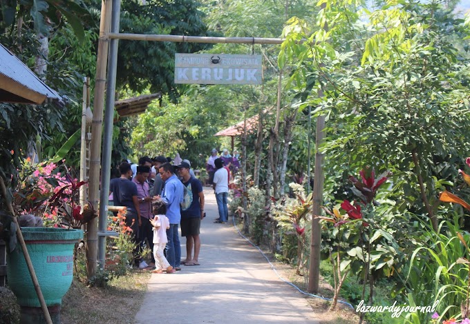 Spot Wisata : Pasar Minggu Kampung Ekowisata Kerujuk